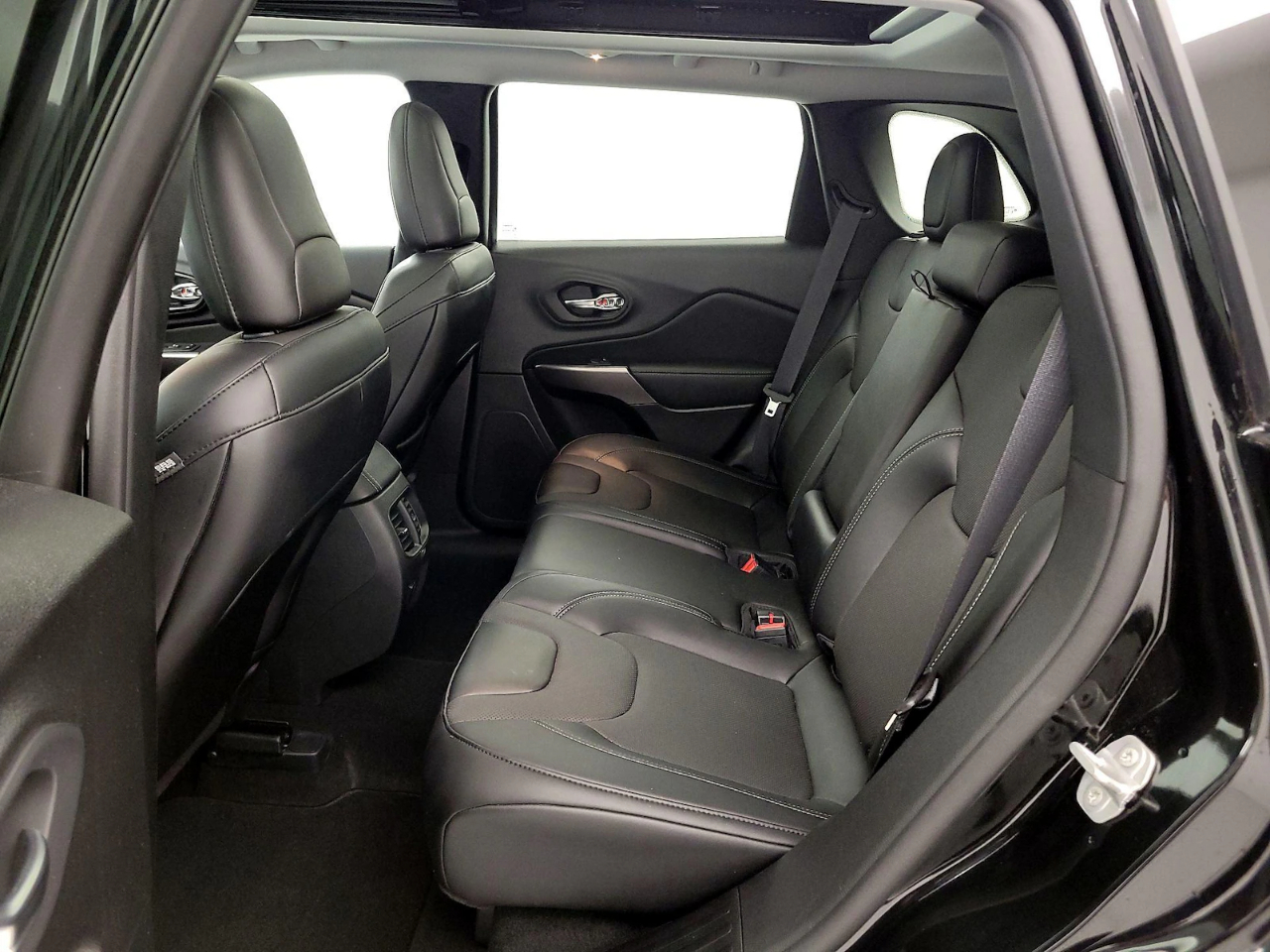 Jeep Cherokee Latitude Lux 4WD 2023