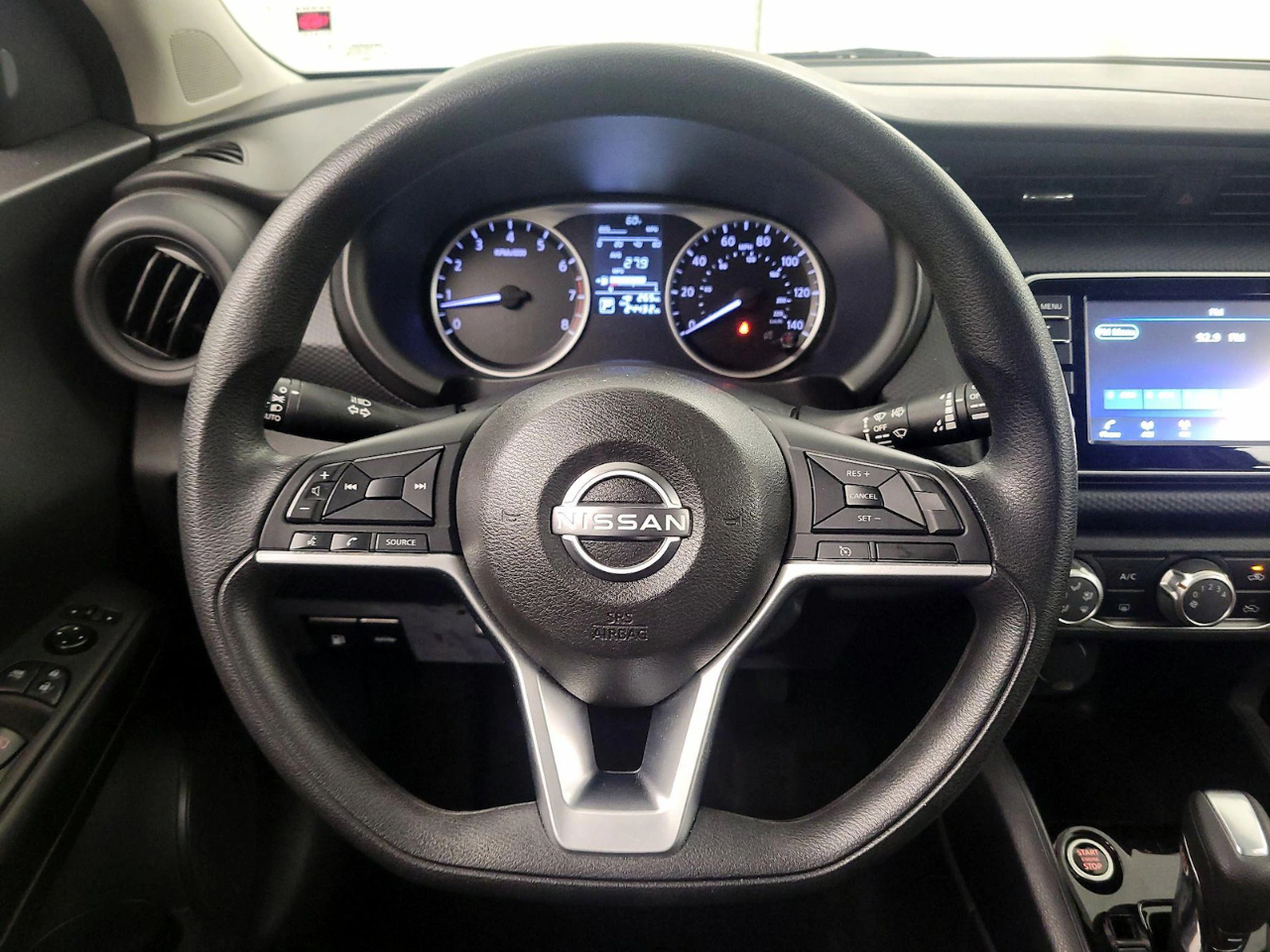 Nissan Kicks S 2023