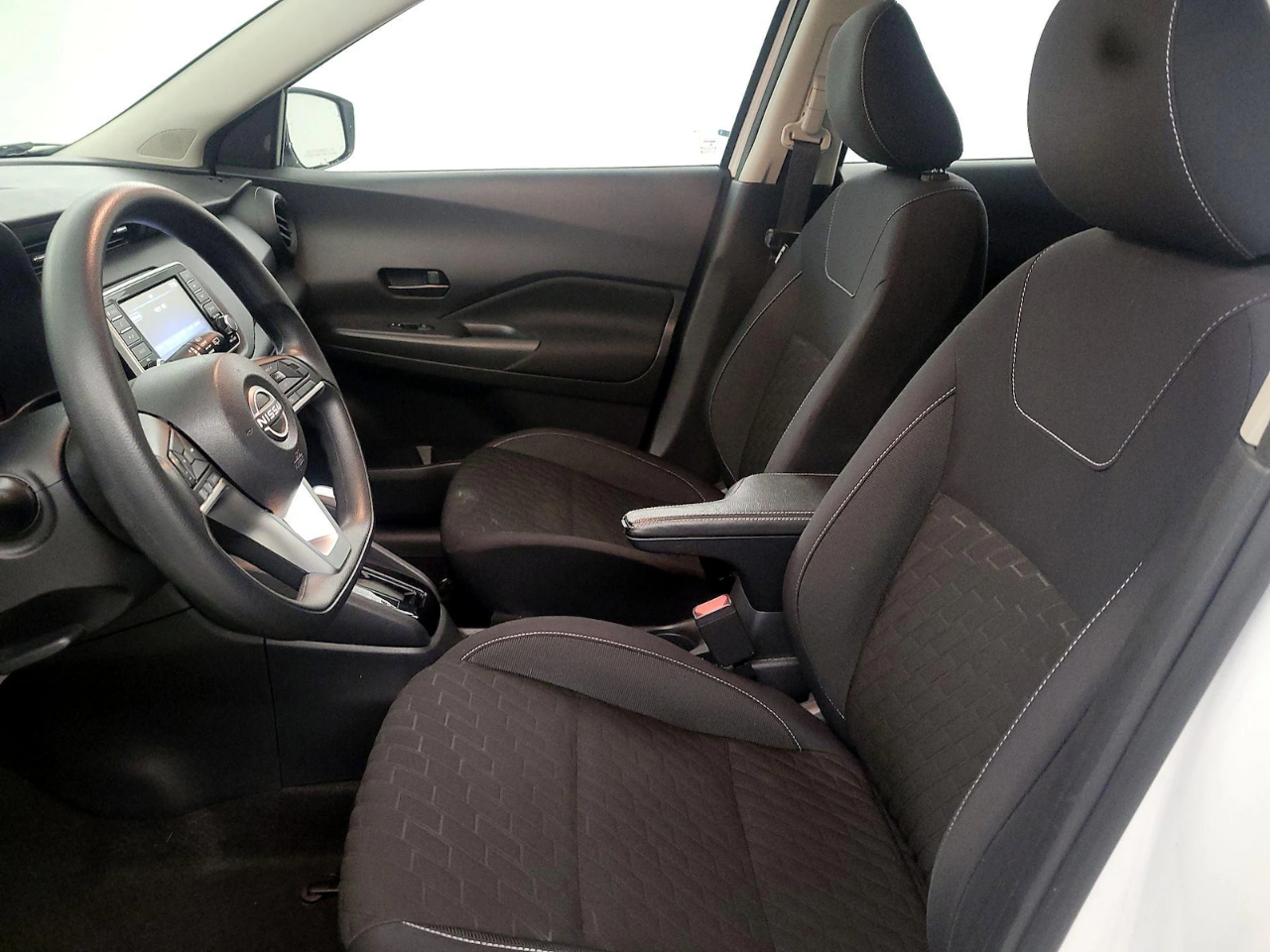 Nissan Kicks S 2023