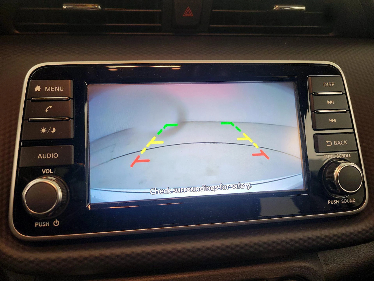 Nissan Kicks S 2023