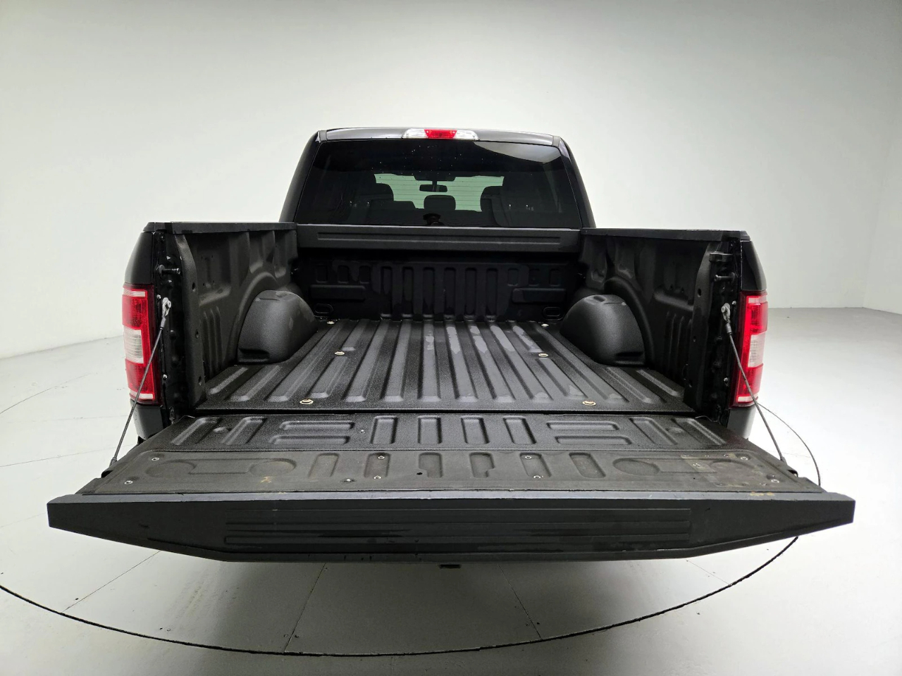 Ford F-150 XL SuperCrew 5.5-ft. Bed 4WD 2019