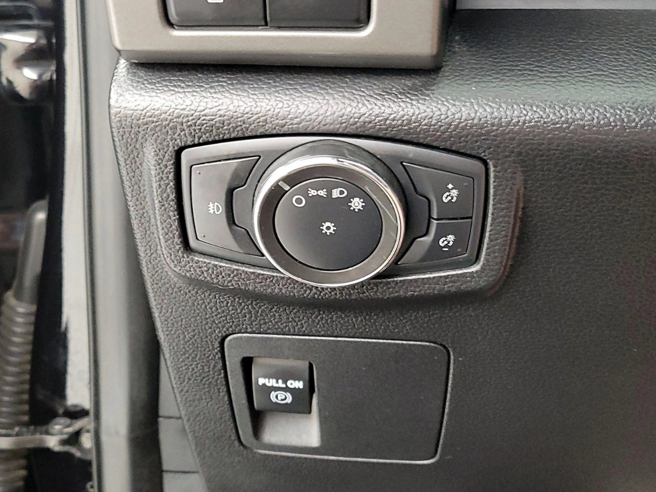 Ford Expedition Limited 2WD 2019