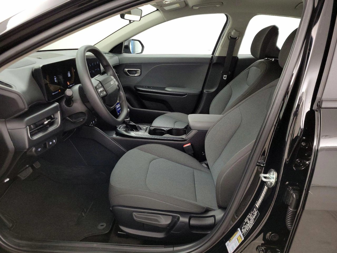 Kia K4 LXS 2025