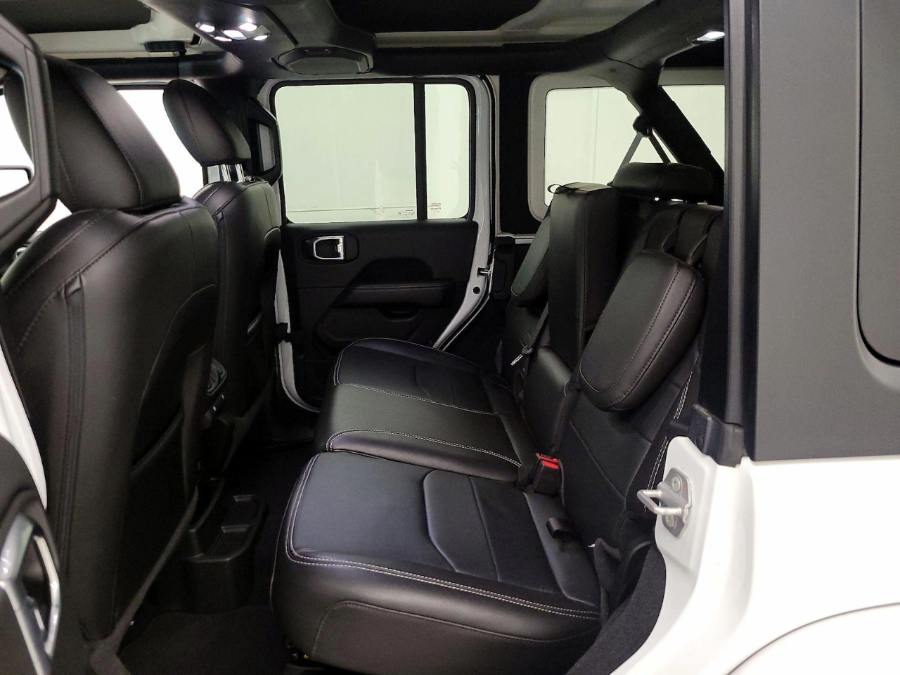 Jeep Wrangler Unlimited Sport 2023