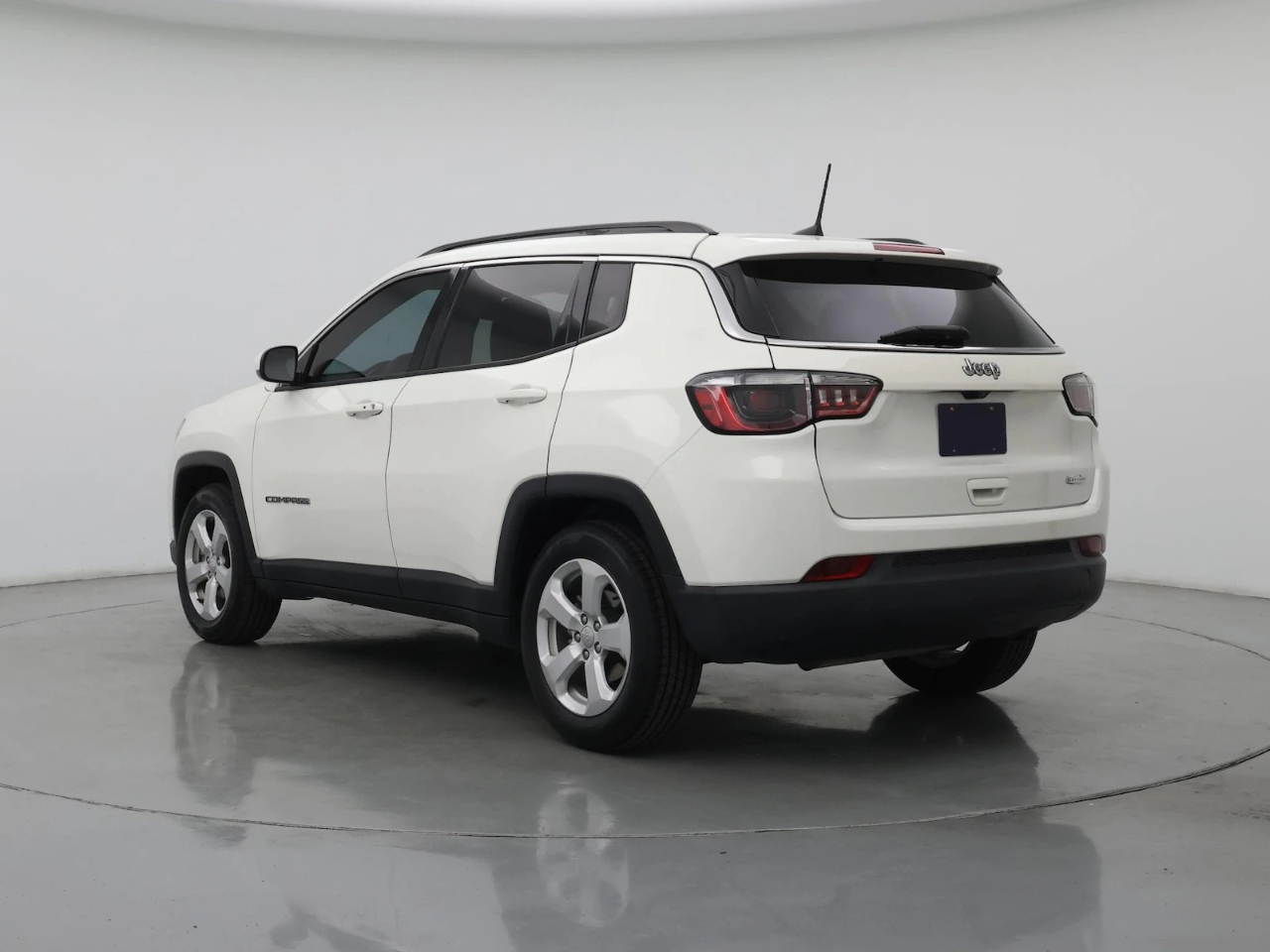Jeep Compass Latitude FWD 2021