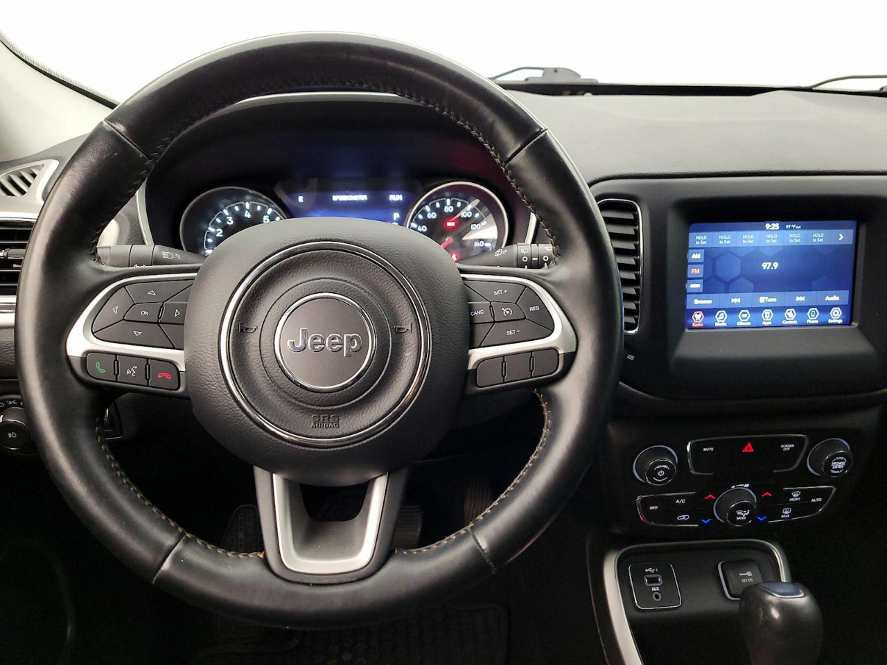 Jeep Compass Latitude FWD 2021