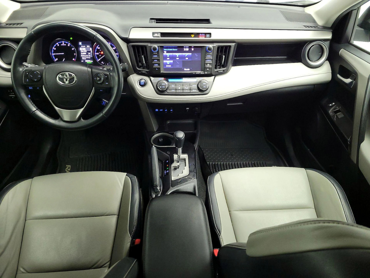 Toyota RAV4 XLE FWD 2018