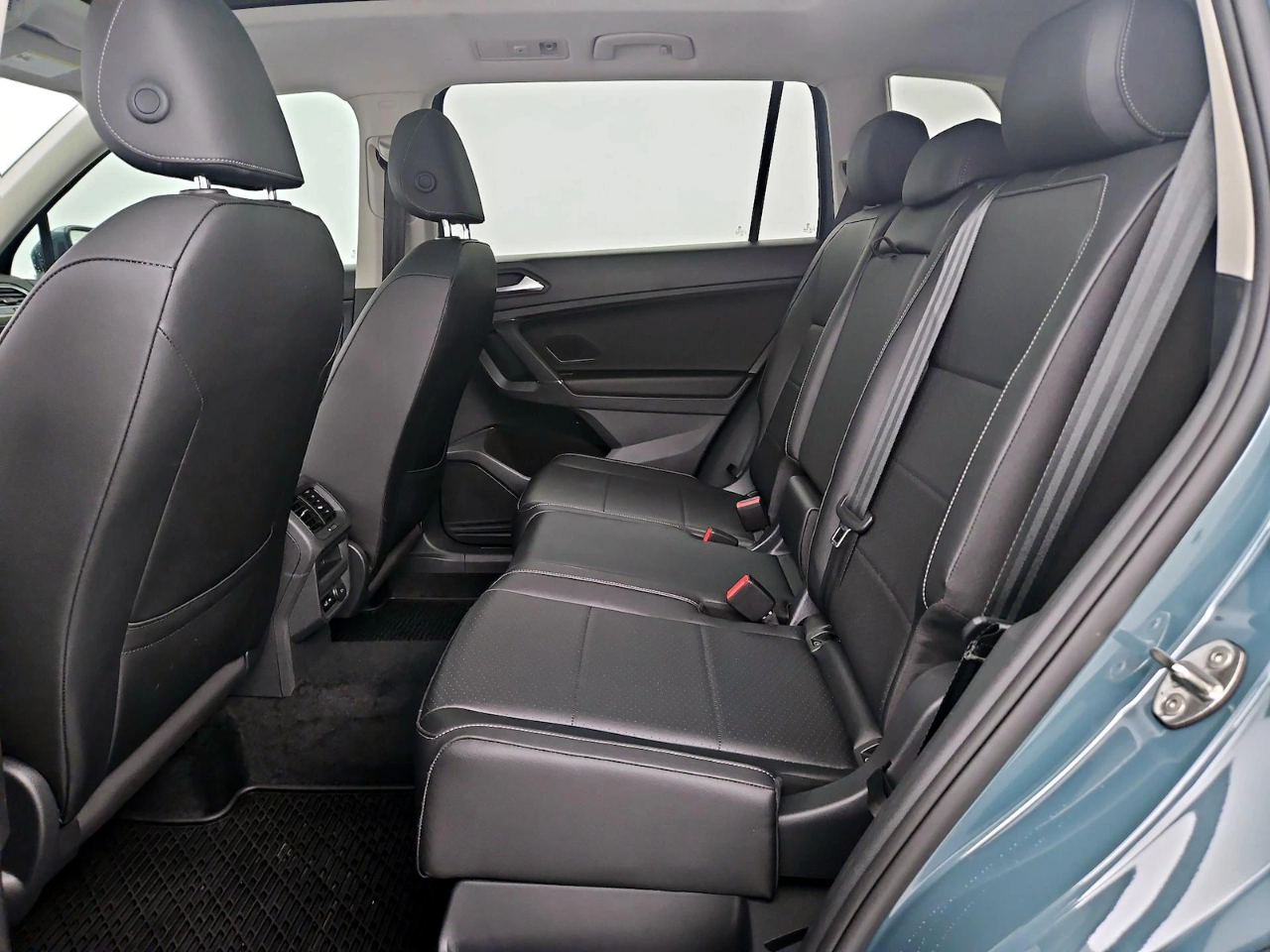 Volkswagen Tiguan SE 4Motion 2021