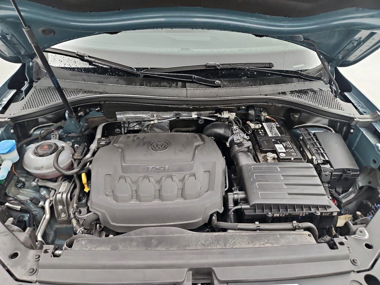 Volkswagen Tiguan SE 4Motion 2021