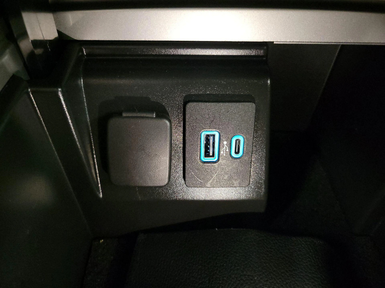Ford Explorer XLT AWD 2021
