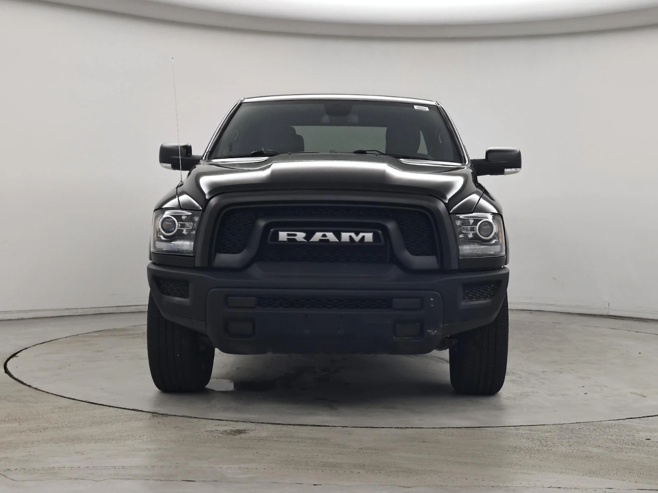 RAM 1500 Classic Tradesman Crew Cab SWB 2WD 2024