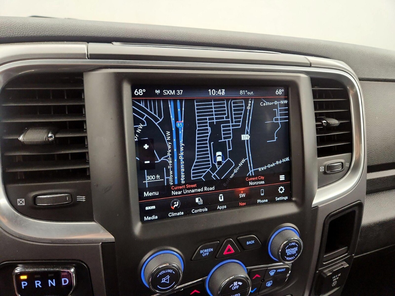 RAM 1500 Classic Tradesman Crew Cab SWB 2WD 2024