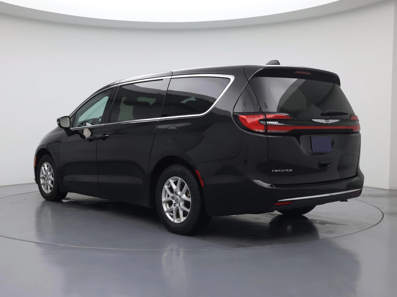 Chrysler Pacifica Touring L 2023