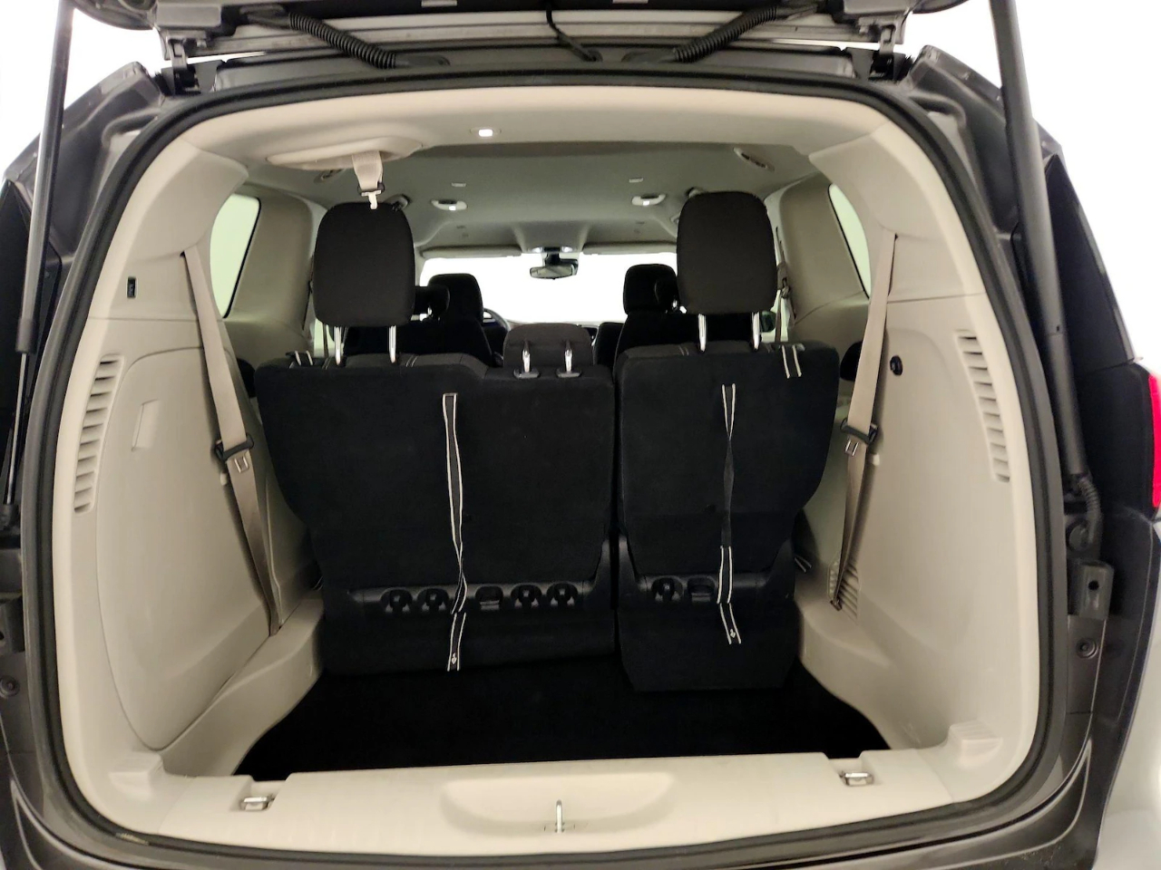 Chrysler Voyager LX 2023