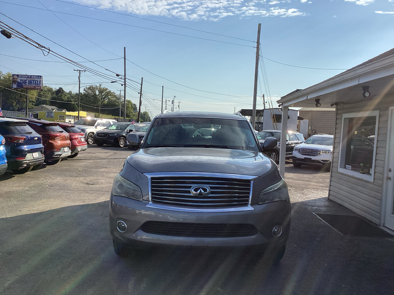 Infiniti QX56 4WD 2013