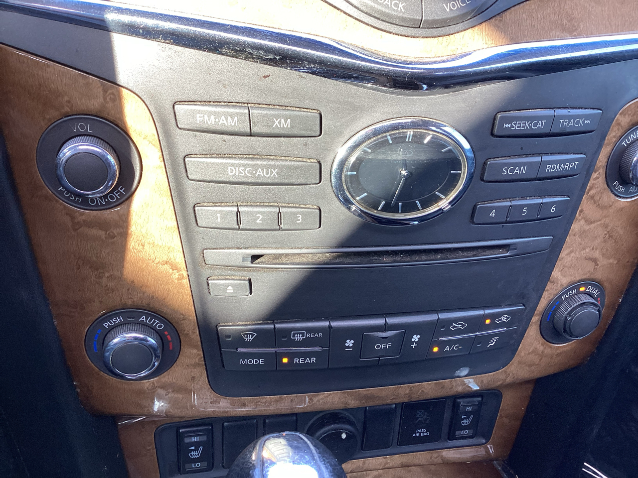 Infiniti QX56 4WD 2013