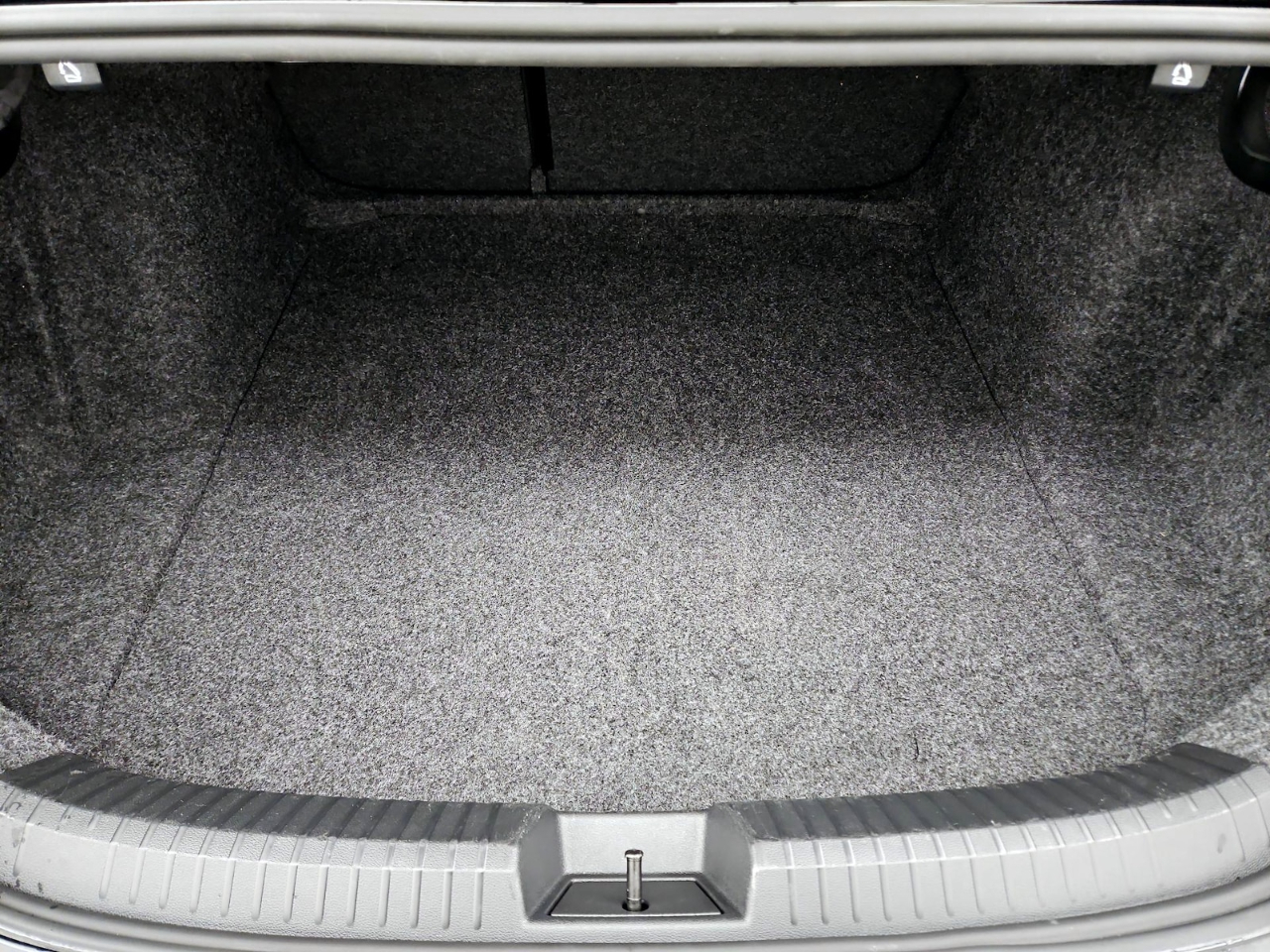 Volkswagen Jetta S 2025