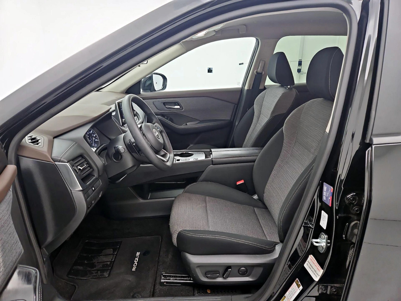 Nissan Rogue S AWD 2023
