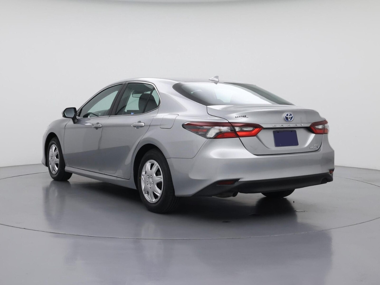 Toyota Camry Hybrid LE 2022