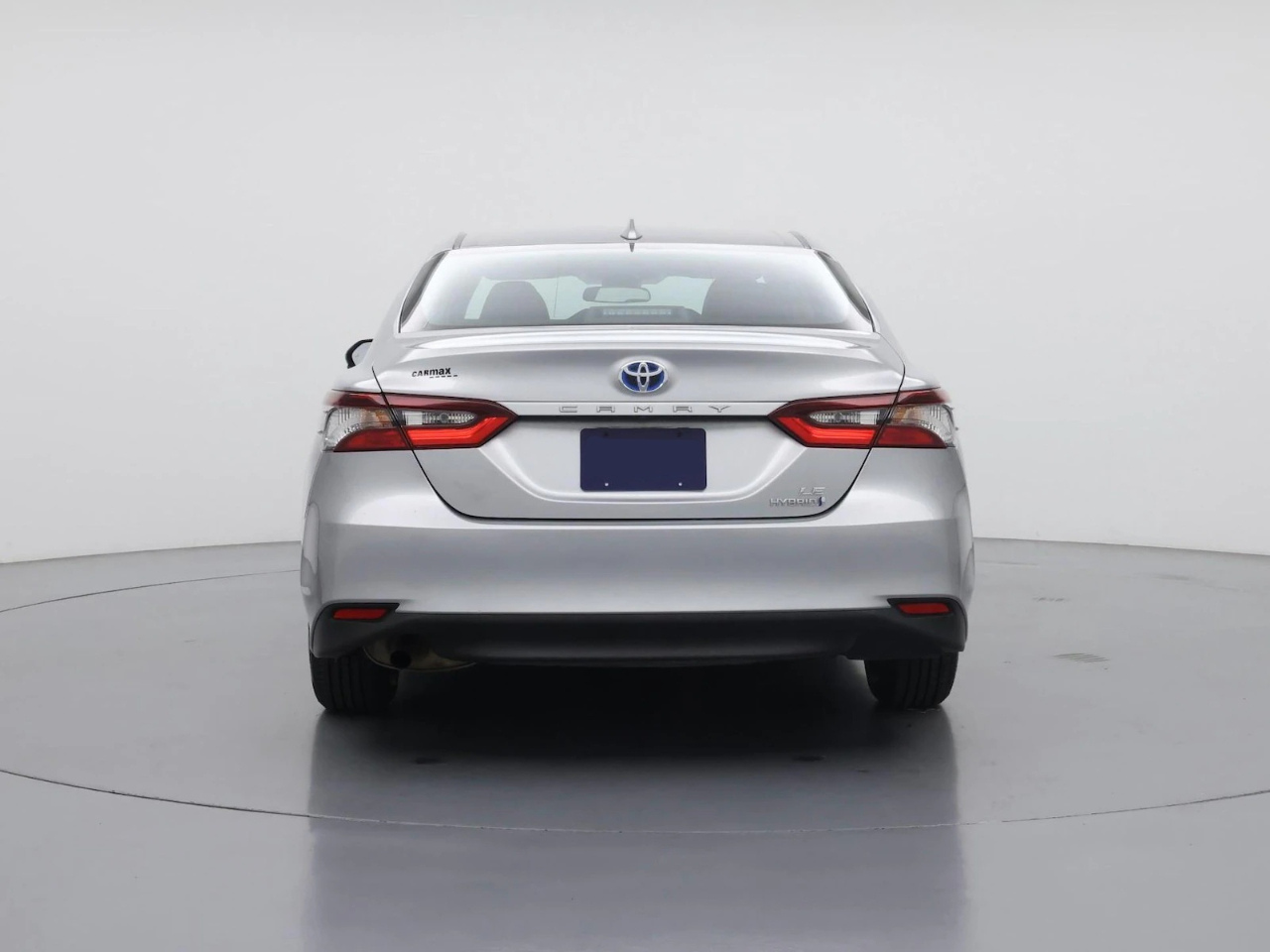 Toyota Camry Hybrid LE 2022
