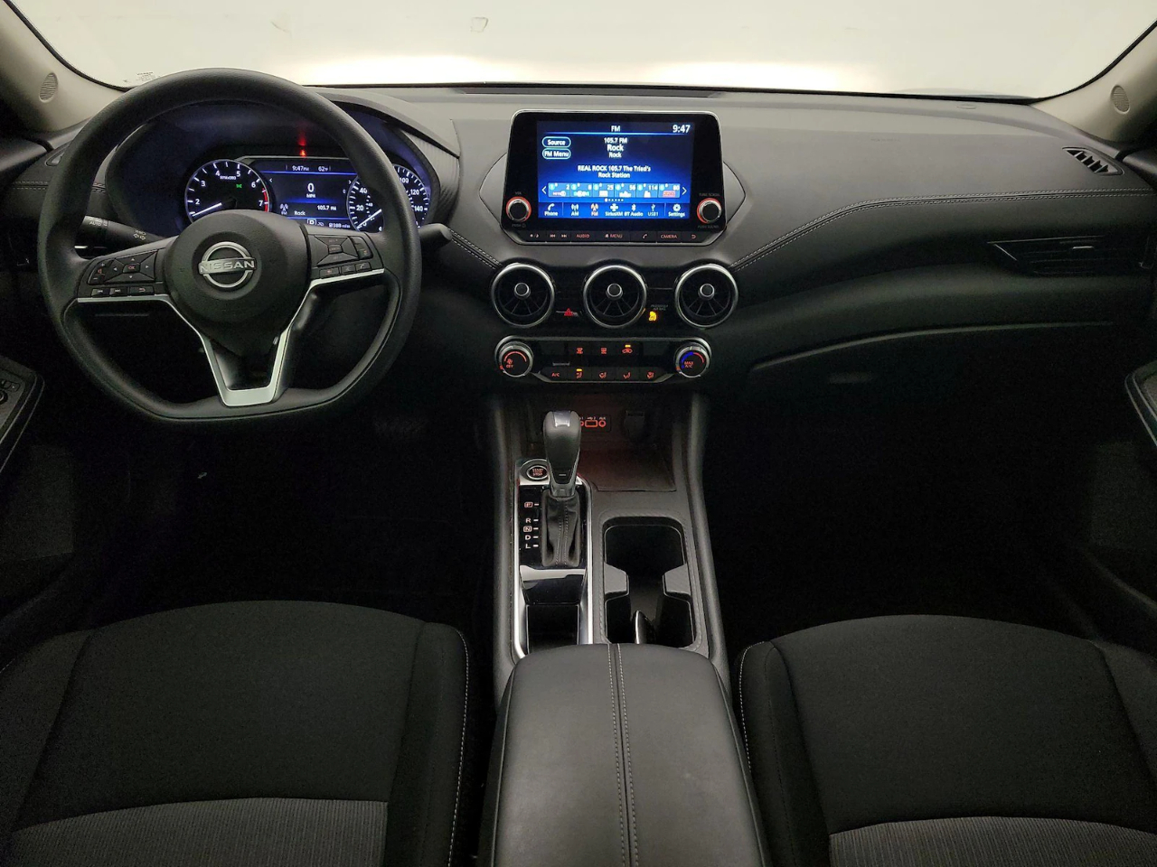 Nissan Sentra SV 2025