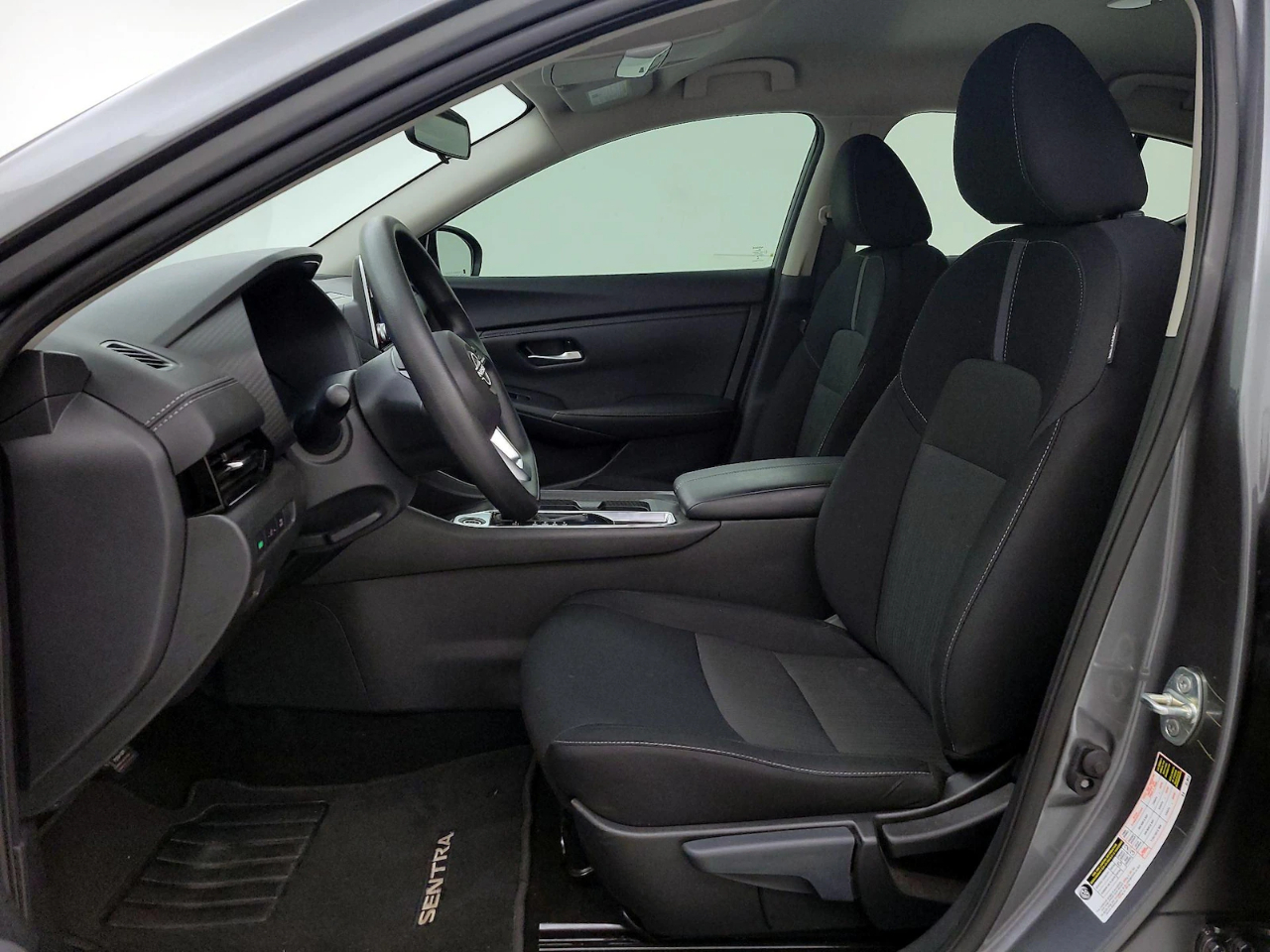 Nissan Sentra SV 2025