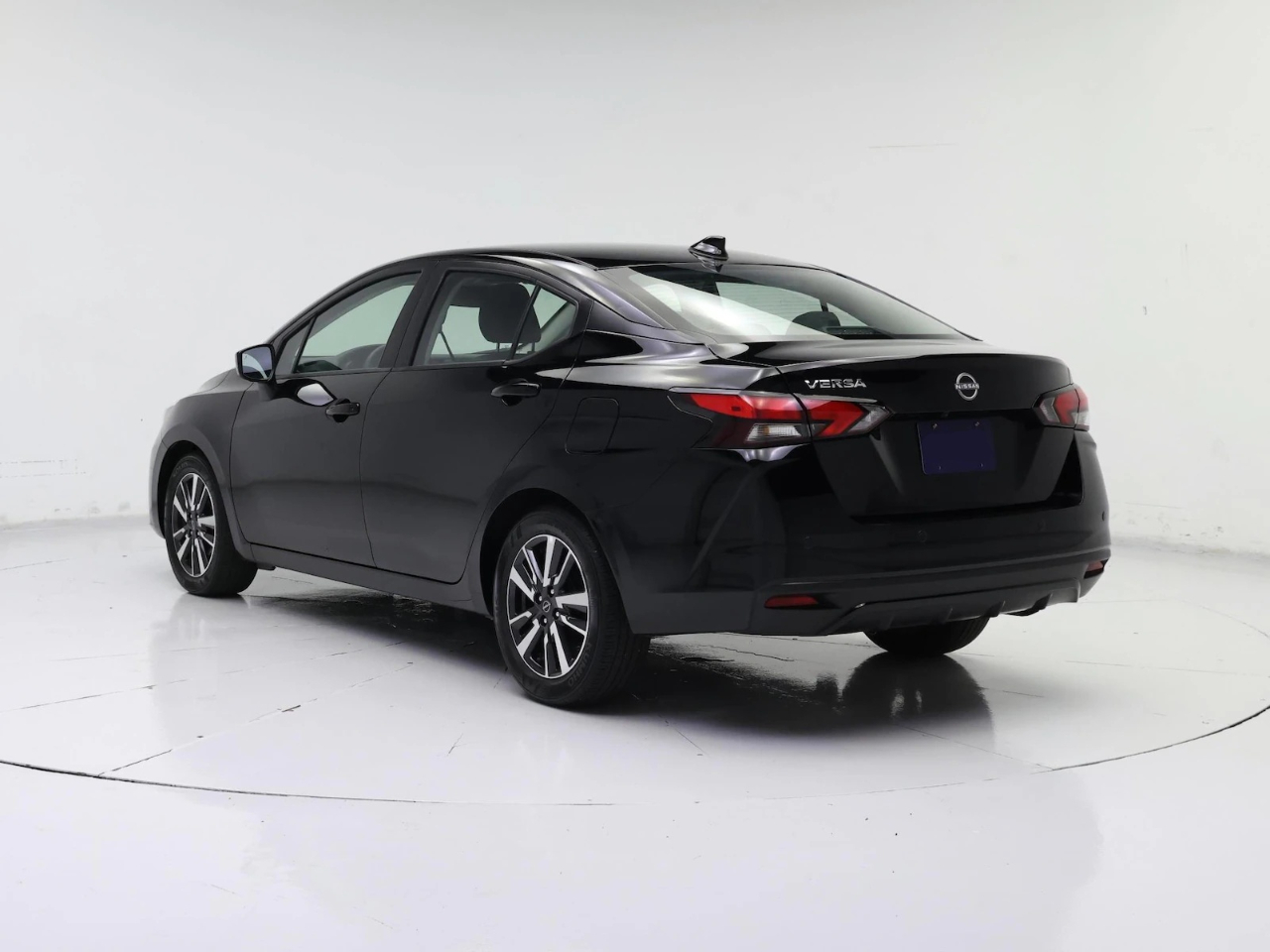 Nissan Versa SV 2025