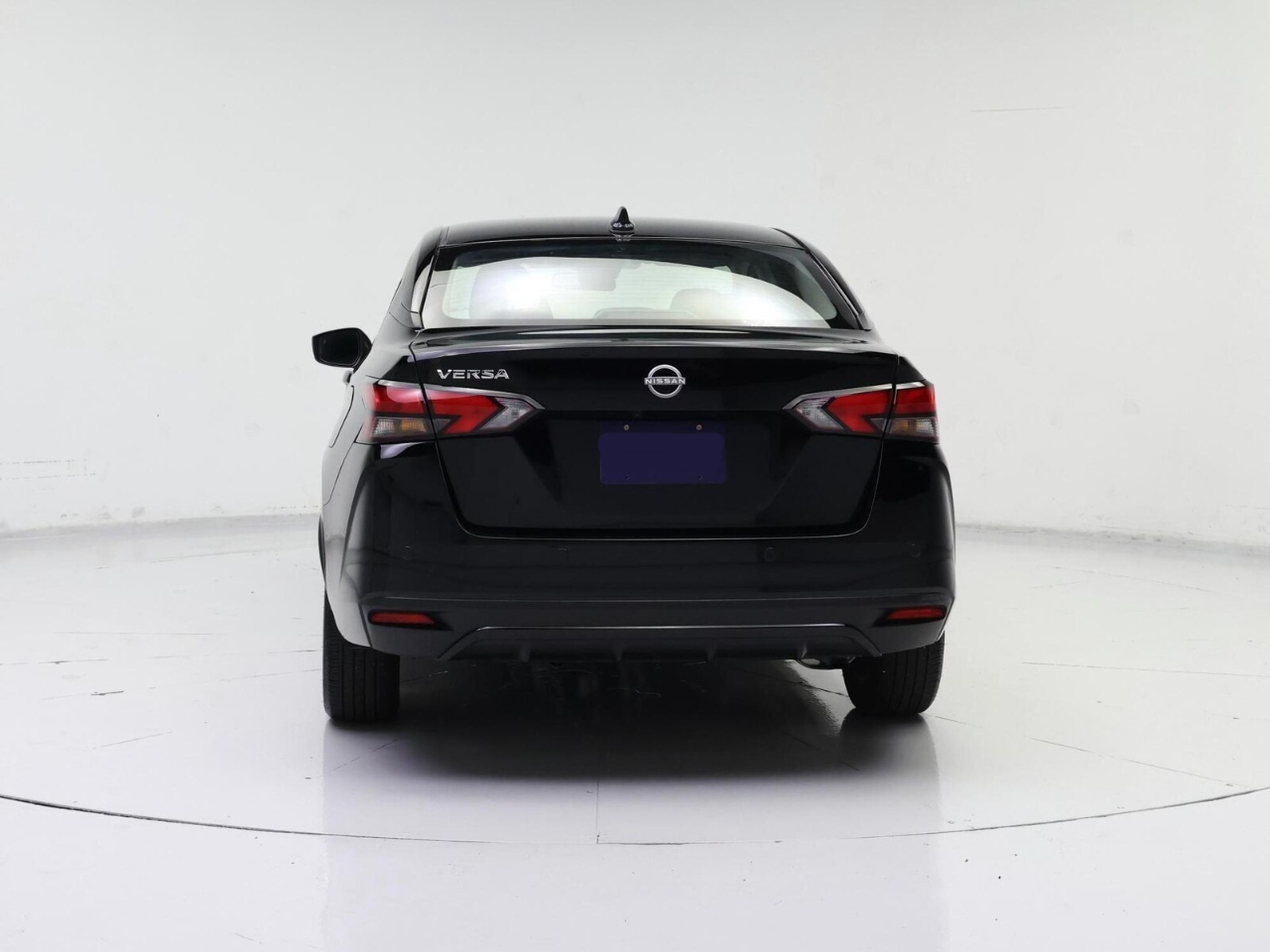 Nissan Versa SV 2025
