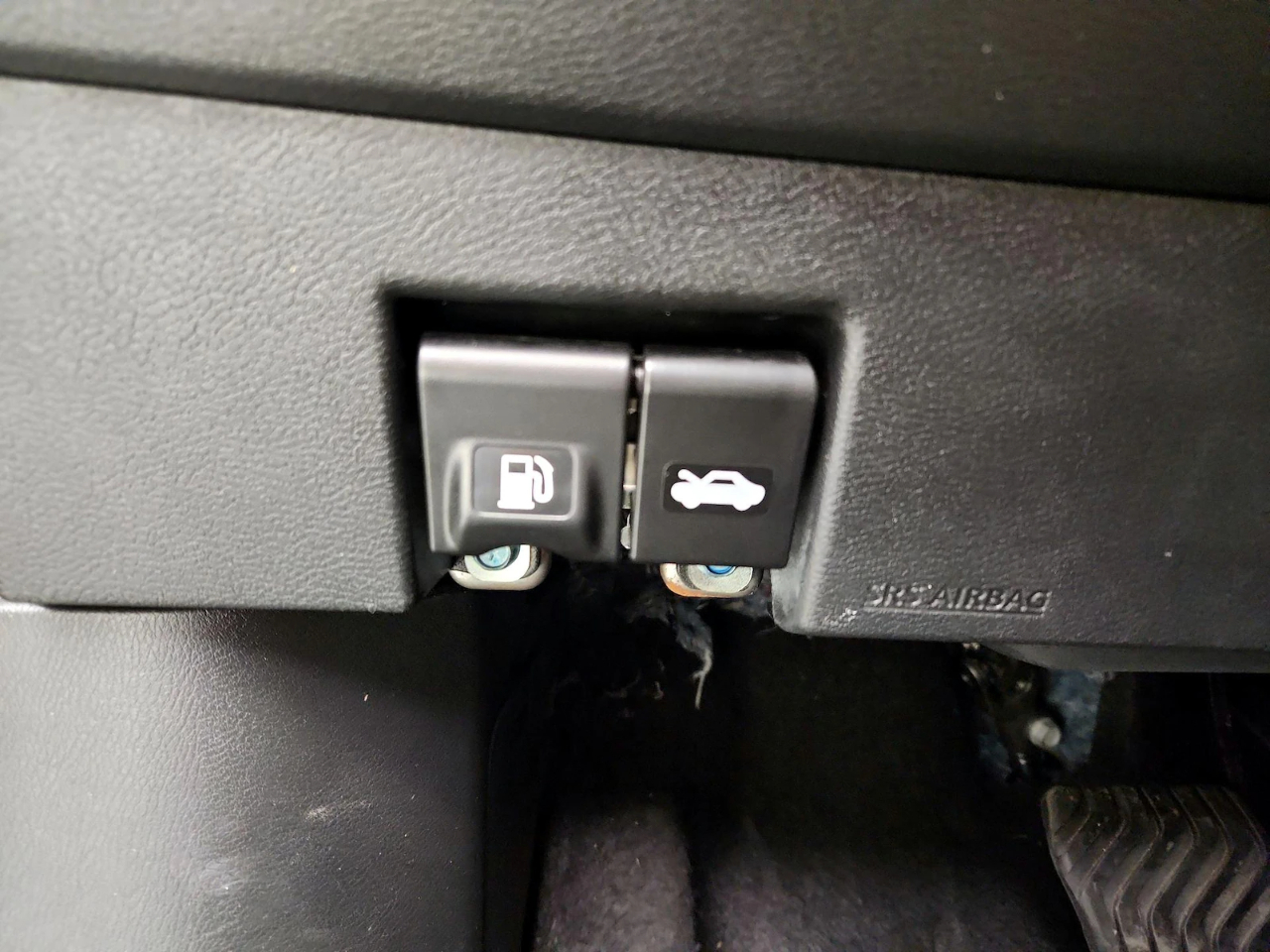 Nissan Versa SV 2025