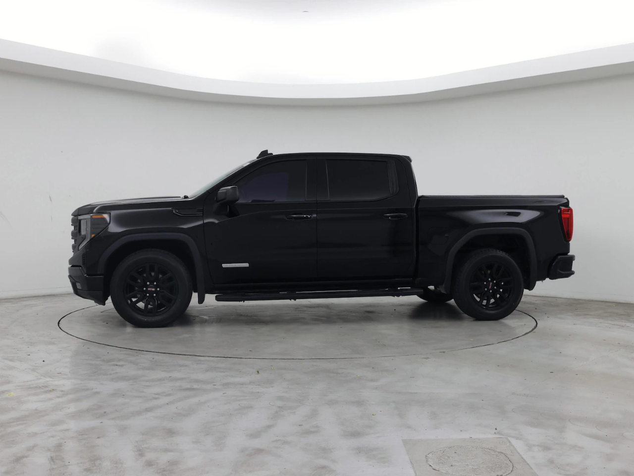 GMC Sierra 1500 Limited Elevation Crew Cab 4WD 2022