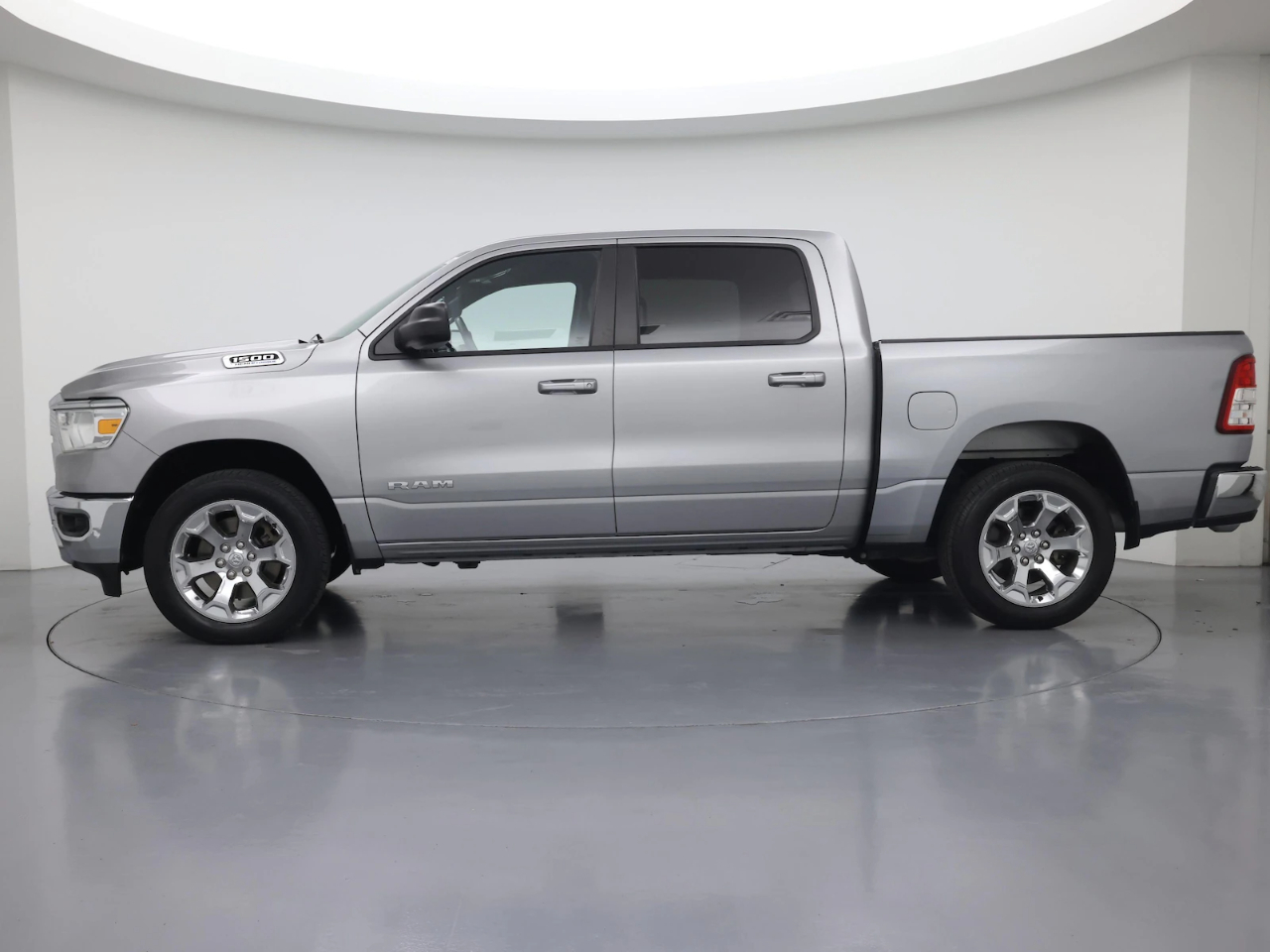 RAM 1500 Big Horn Crew Cab SWB 4WD 2022