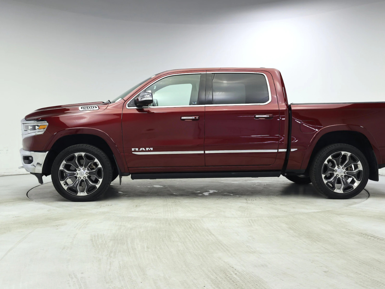 RAM 1500 Laramie Crew Cab SWB 4WD 2018