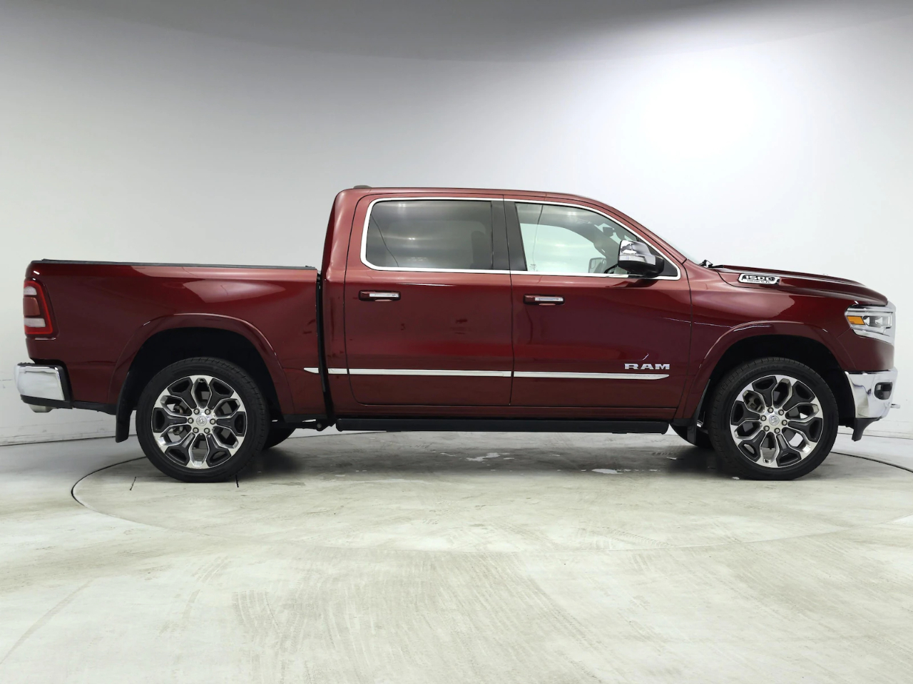 RAM 1500 Laramie Crew Cab SWB 4WD 2018