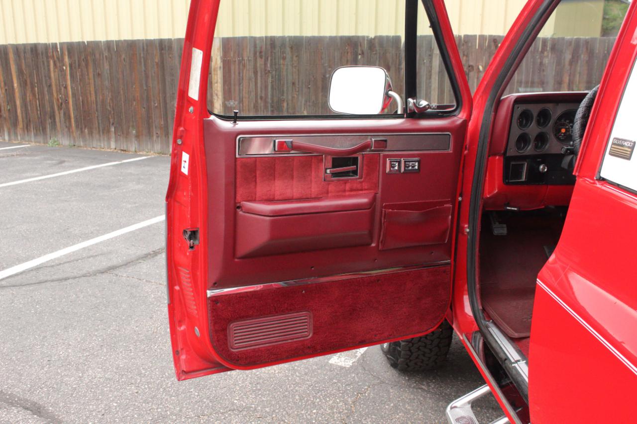 Chevrolet Blazer Silverado 4WD 1991