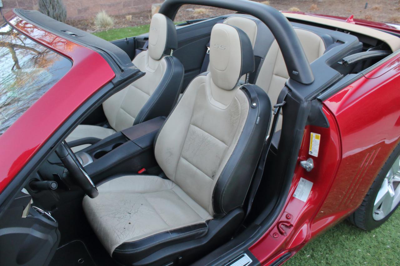 Chevrolet Camaro Convertible 2SS 2012