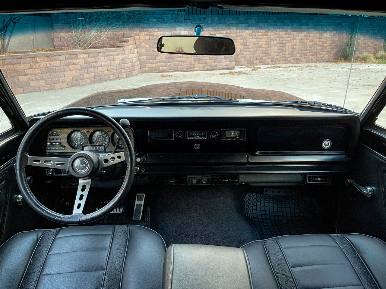 Jeep Cherokee Chief 1975