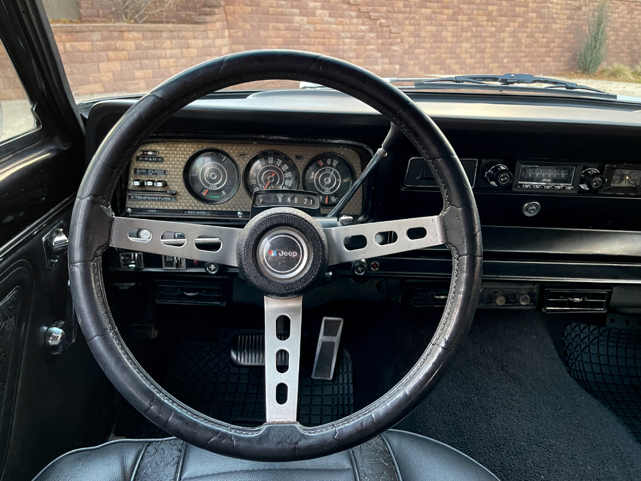 Jeep Cherokee Chief 1975