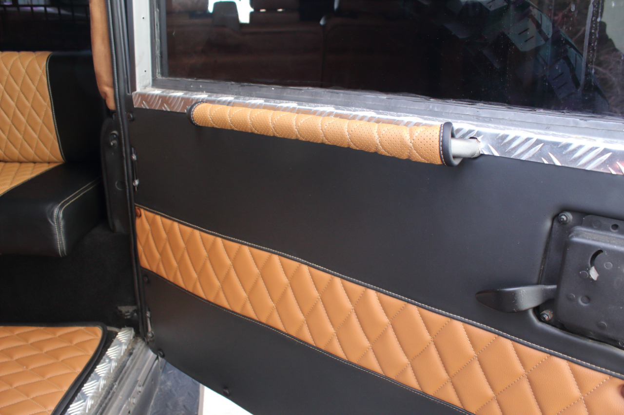 Land Rover Defender  1996