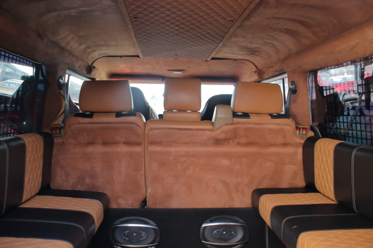 Land Rover Defender  1996