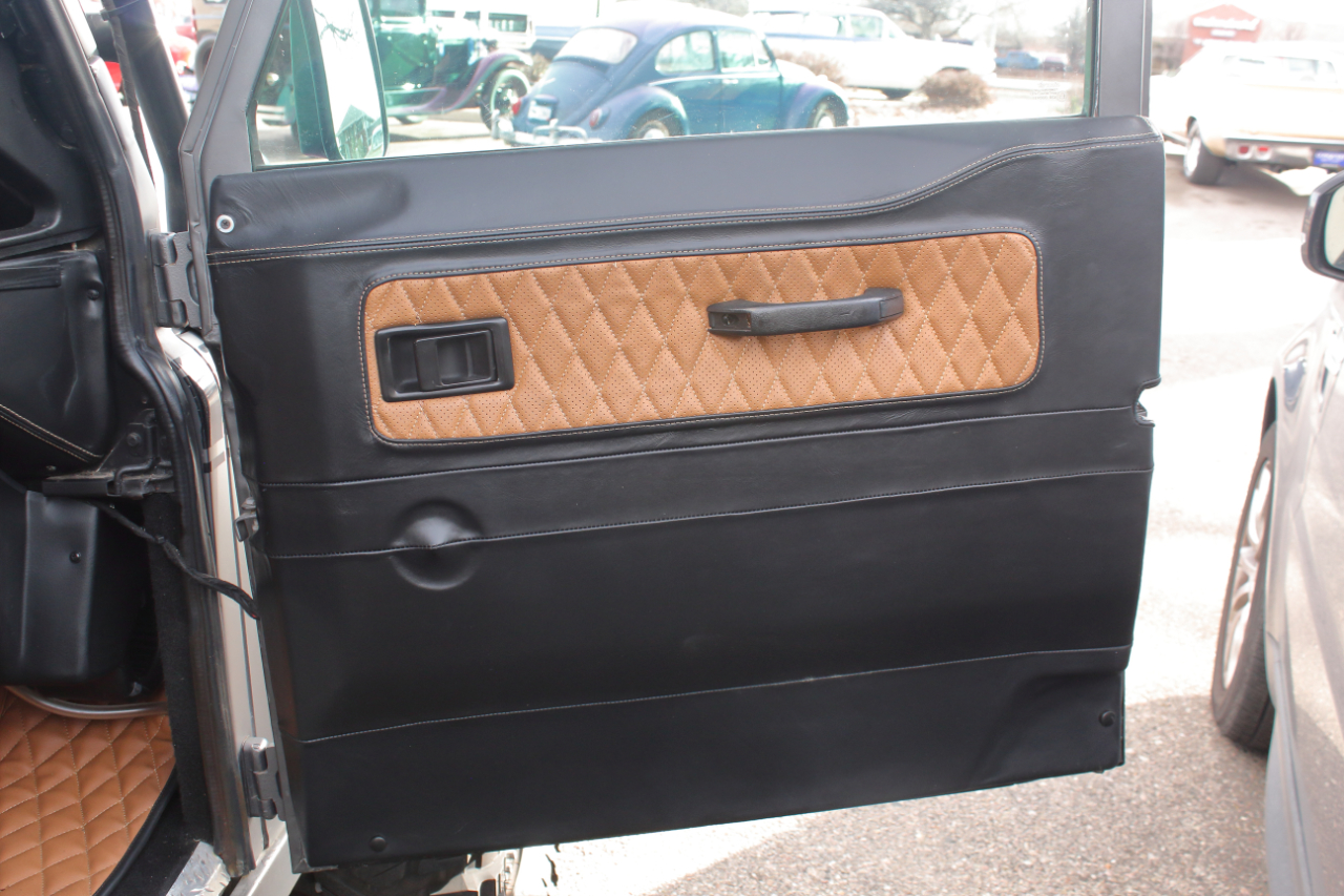 Land Rover Defender  1996