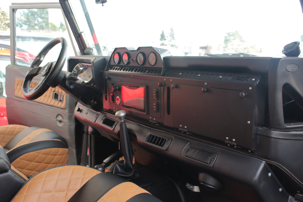 Land Rover Defender  1996