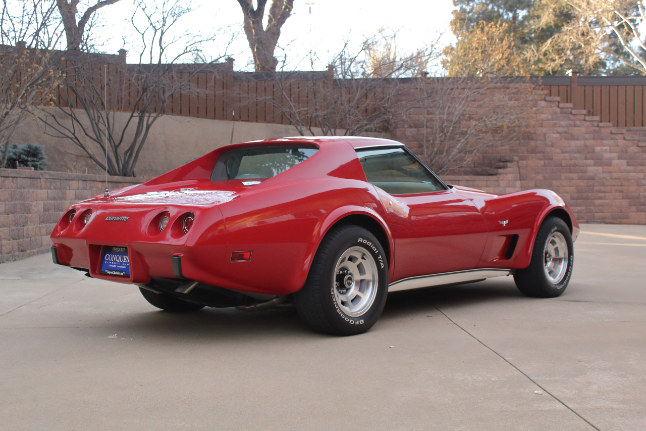 Chevrolet Corvette  1977