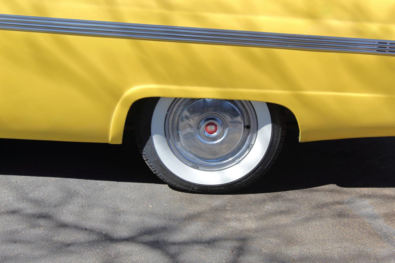 Ford Crown Victoria  1956