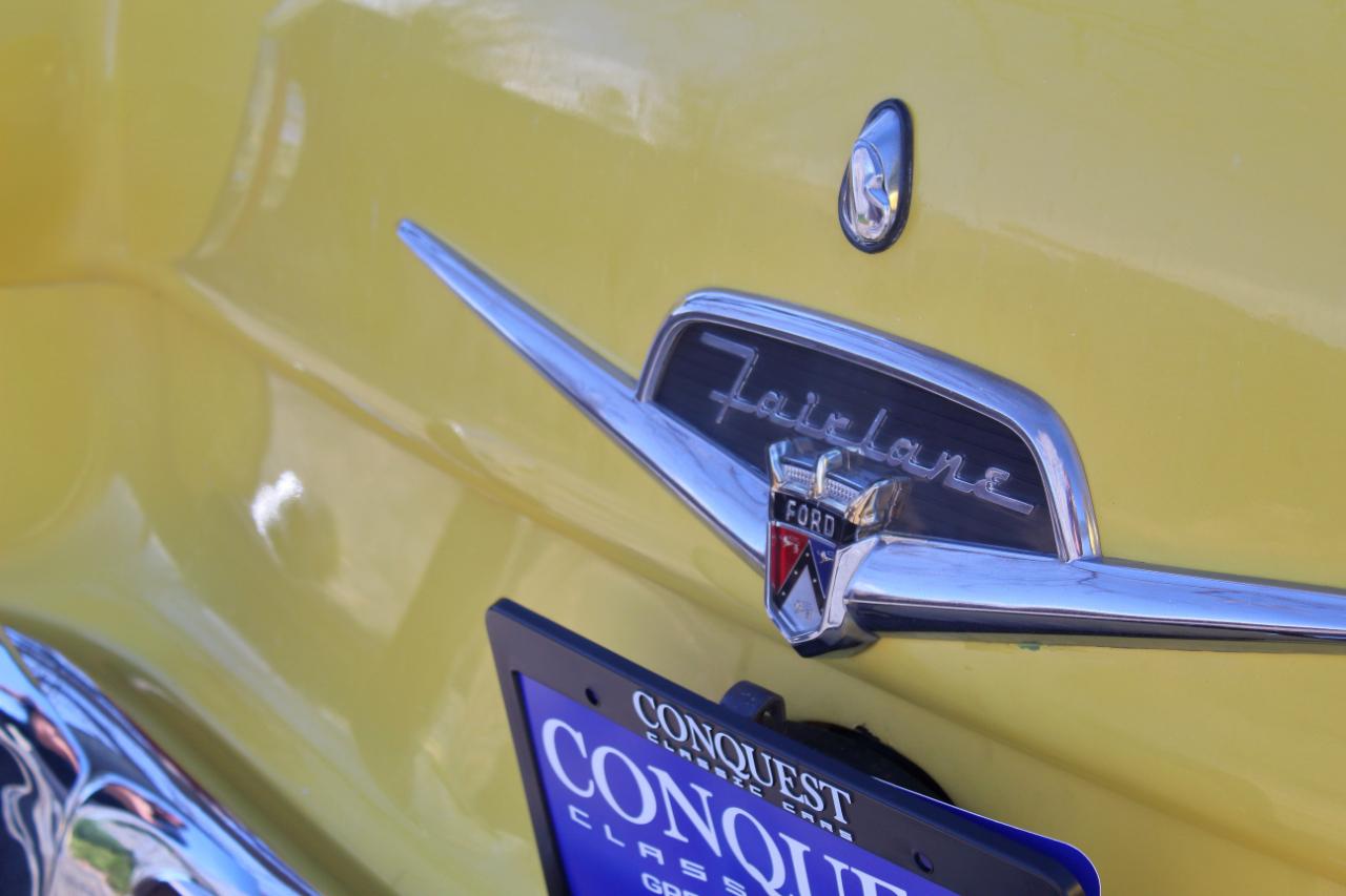 Ford Crown Victoria  1956