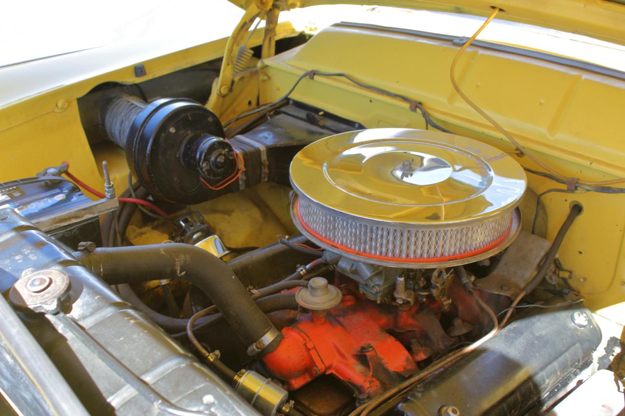 Ford Crown Victoria  1956