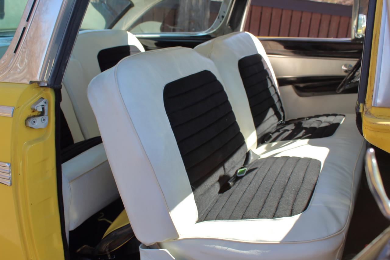 Ford Crown Victoria  1956