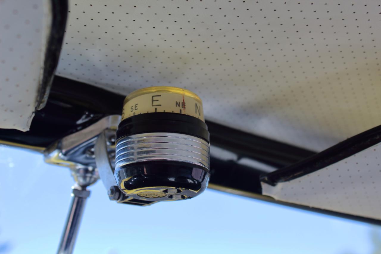 Ford Crown Victoria  1956