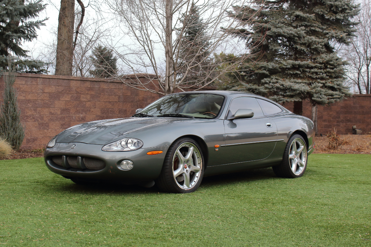 Jaguar XK-Series XKR Coupe 2003