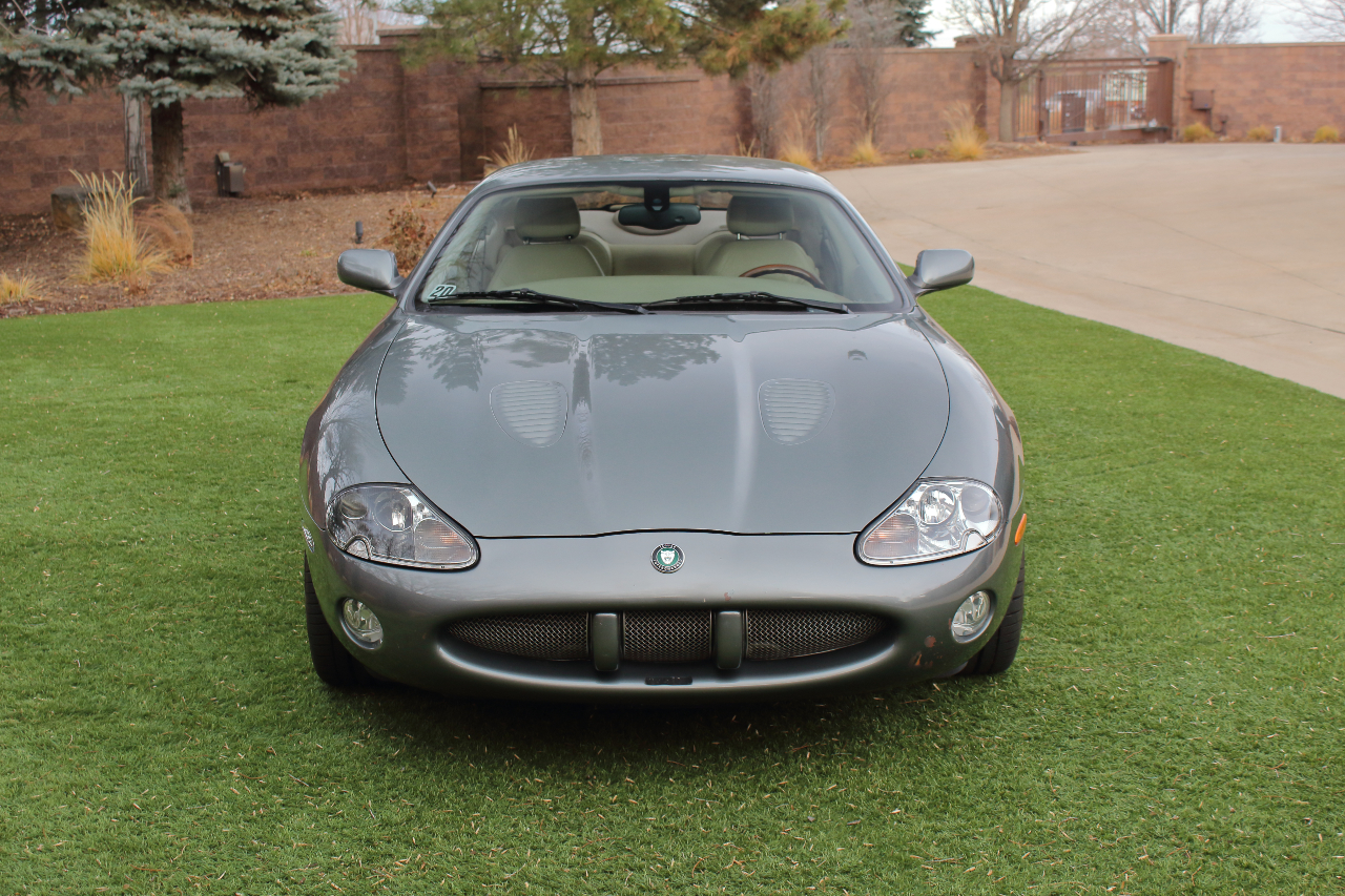 Jaguar XK-Series XKR Coupe 2003