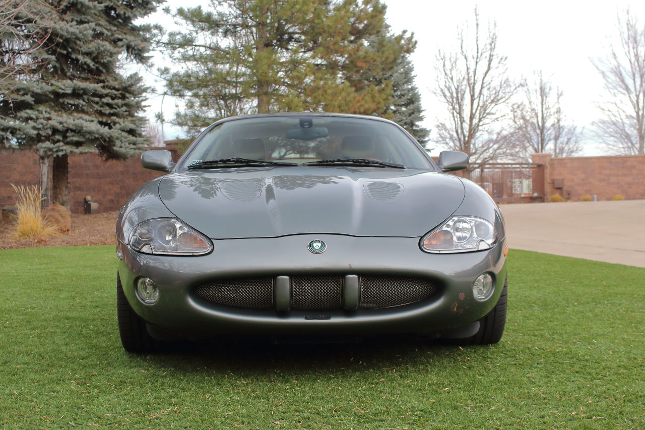 Jaguar XK-Series XKR Coupe 2003